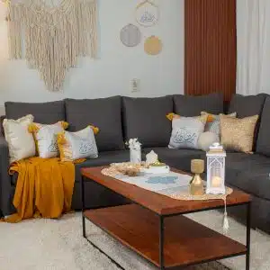 Kalemat10 – table runner